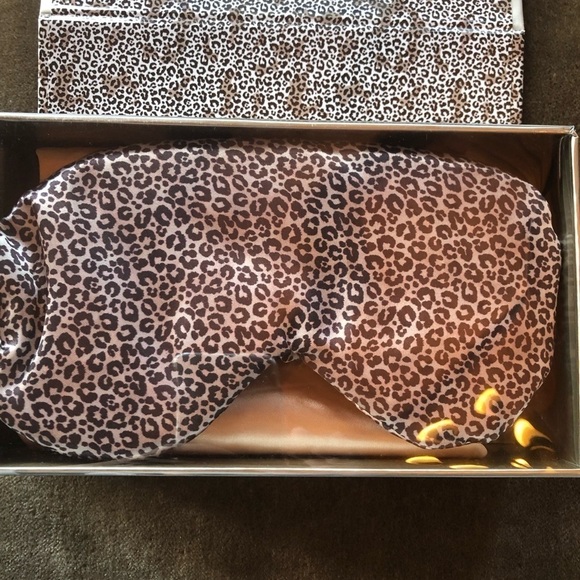 NEW/ BEAUTY SLEEP / NIB/ 3 Piece Satin Sleep Set - Picture 4 of 8